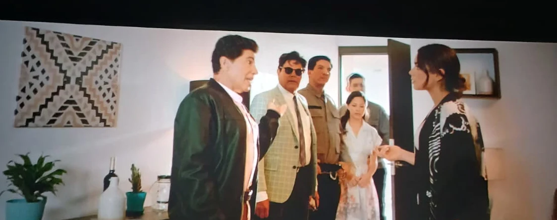 Scene from La balada de Hortensia photographed during a movie-theater screening